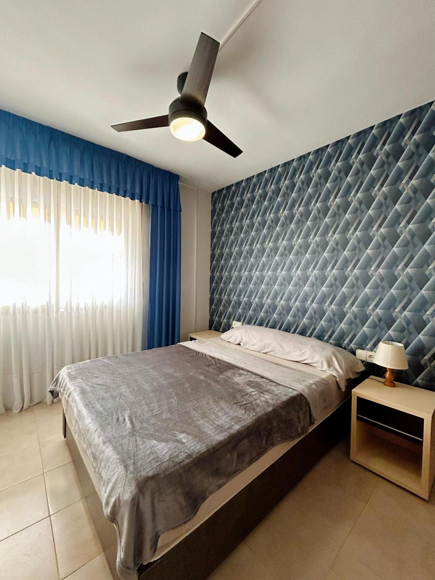 Comfy Apartment In サロウ エクステリア 写真